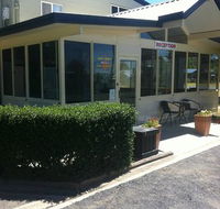 Poplar Caravan Park  Harry's Snack Shack - Stayed
