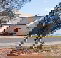 Pretty Pine Hotel - Stayed