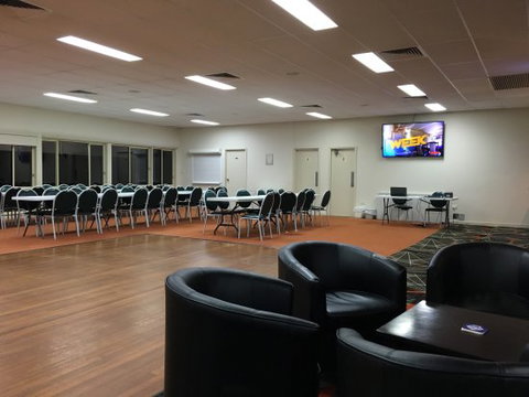 Holbrook Returned Servicemen's Club Restaurant - Stayed 0