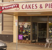 McKeoughs Cake Shop - Stayed