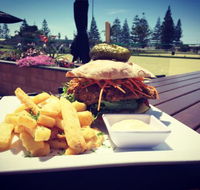Sandbar Bistro - Stays Accommodation