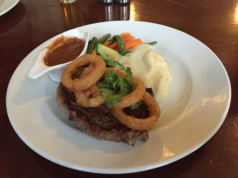 The Freckled Duck Restaurant - Stays Accommodation 0