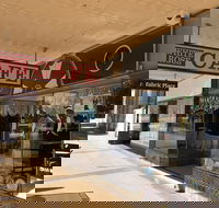 White Rose Cafe - Stays Accommodation