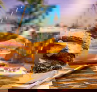 Kirra Beach Hotel - Stayed