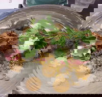 Ricardo's Cafe - Stayed