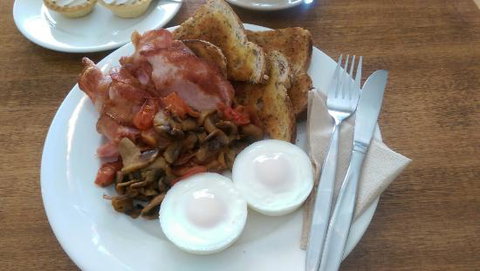 Barney's Of Bookham - Stayed 0