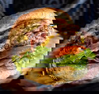 Burgerfiend - Stayed