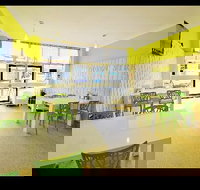 Queen Street Cafe  Takeaway - Stayed