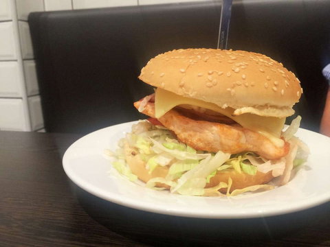 Base N'Burger - Stayed 0