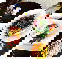 Cafe on Discovery - Stayed