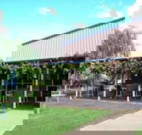 Red Earth Estate Dumpling House - Stays Accommodation