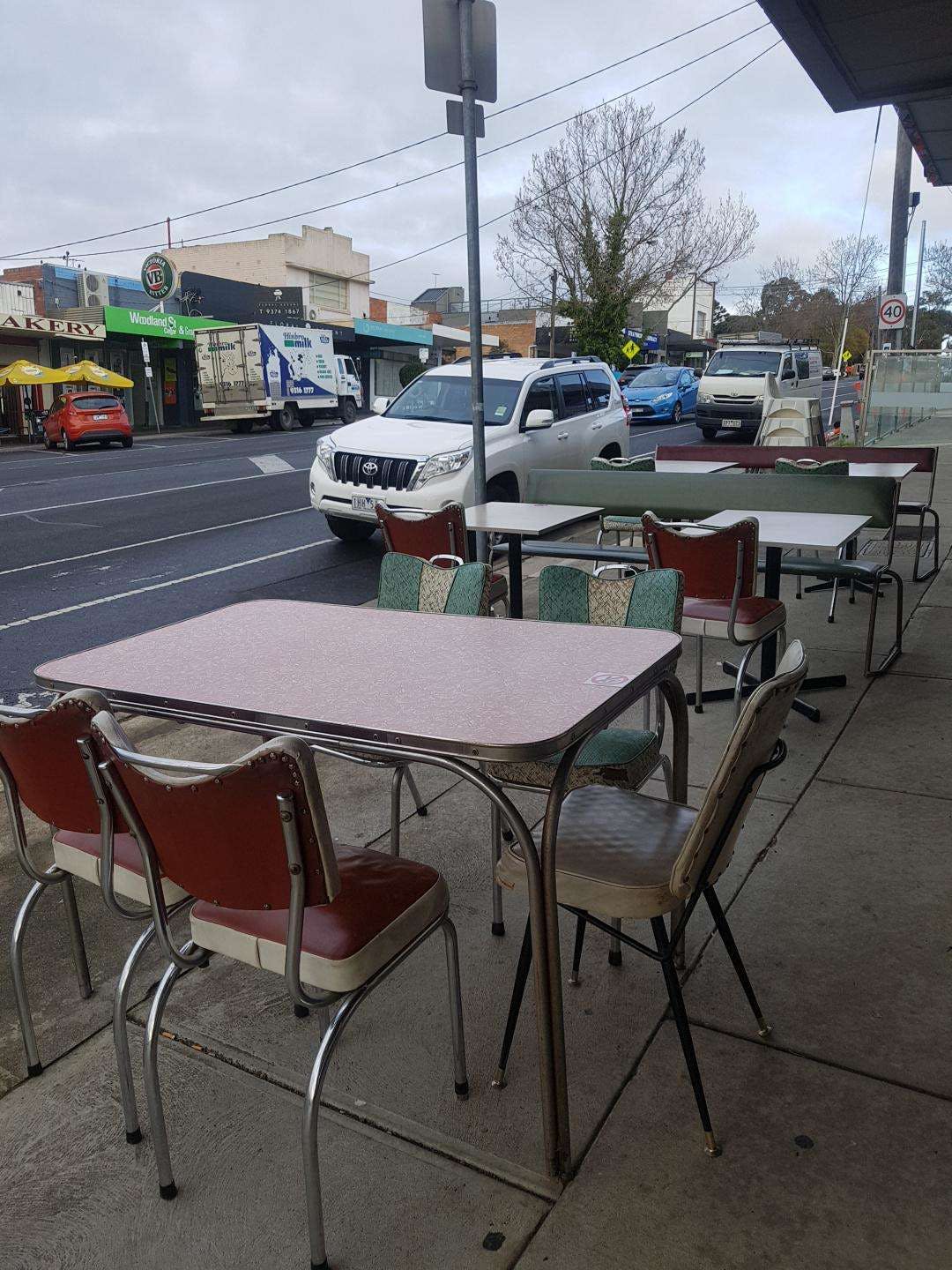 Cross Keys ACT Stays Accommodation