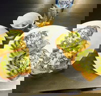 Beaumaris Charcoal Chicken - Stayed