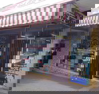 Lee Lee Hotbread Shop - Stayed