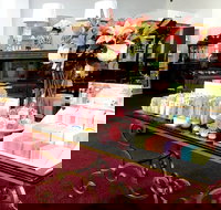 Nanna's Antiques and Cafe - Stayed