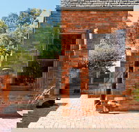 Sally's Paddock at Redbank Winery - Stayed