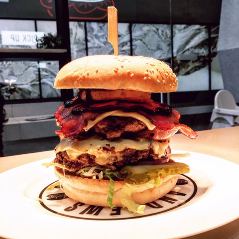 Andrew's Hamburgers - Albert Park - Stayed 0