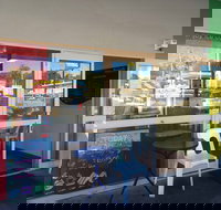 Pipi's Seafood - Stays Accommodation