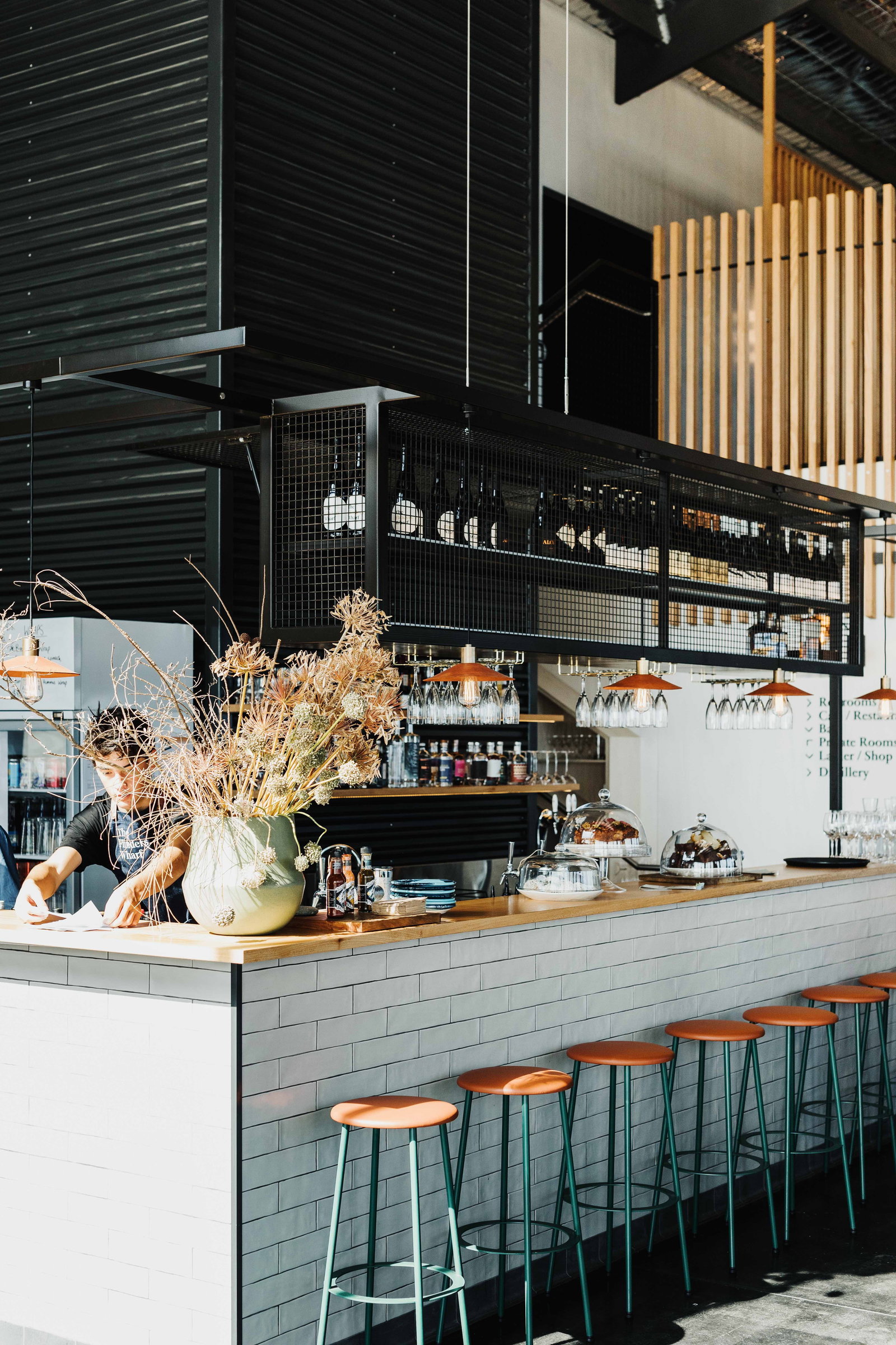 Whitemark TAS Stayed