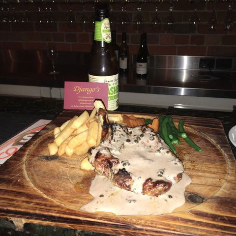 Django's - Stays Accommodation 0