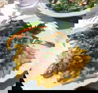 Mike's Grill The Royal Hotel - Stayed