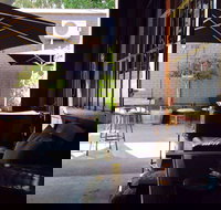 Rett's Coffee - Stayed