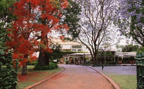 Gip's Restaurant - Stayed 11