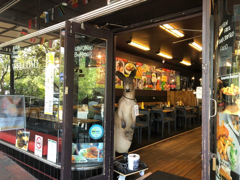 Loaves And Dishes Cafe - Stayed 0