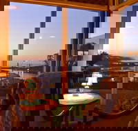 The Ocean Lounge - Stayed