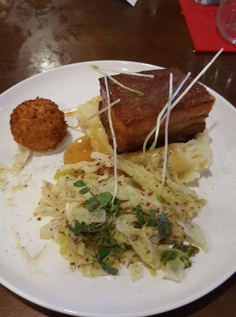 Acorn Bar & Restaurant - Stayed 0