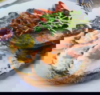 Monty's Place - Stayed