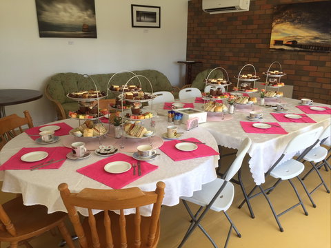 Chocolates For Everyone - Stayed 2