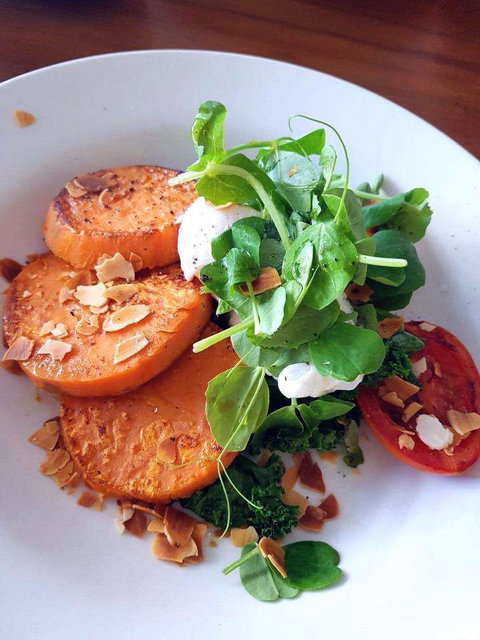 Lemon & Thyme - Stayed 0