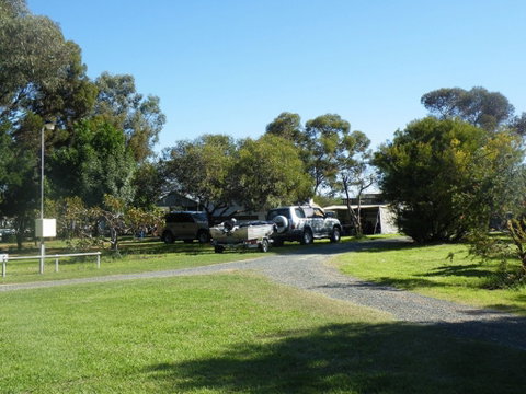 Kyalite Pub And Caravan Park - Stayed 1