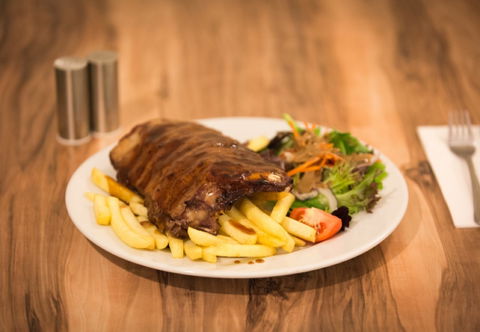 Central Hotel Cootamundra - Stays Accommodation 2
