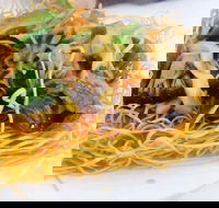 Plenty Yummy Noodles - Stays Accommodation