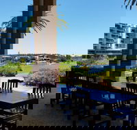 Signatures Restaurant and Bar - Stays Accommodation