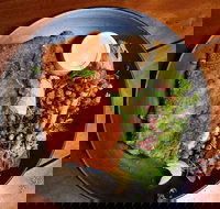 Station Street Caf - Stayed