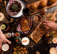White Oaks Saloon Bar and Dining - Stayed