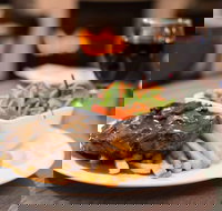 Kalamunda Hotel - Kalamunda - Stayed