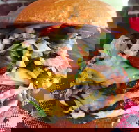 Mum's Burger Kitchen - Stayed