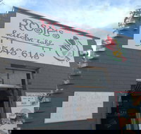 Rosie's Kitchen Table - Stayed