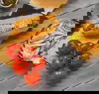 5 Dogs Gourmet Hot Dogs - Mount Gravatt - Stays Accommodation