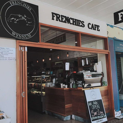 Frenchies Cafe - Stayed 0
