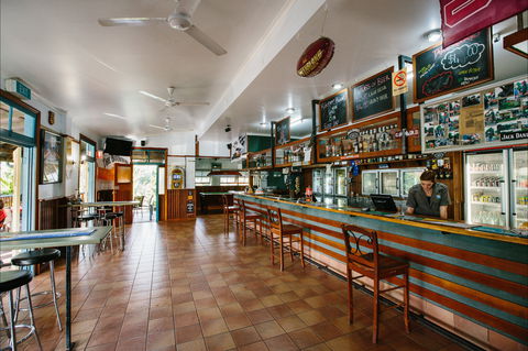 Mena Creek Hotel - Stays Accommodation 1