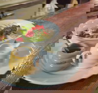 Sandy Feet Cafe and Health Foods - Stays Accommodation