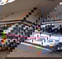 Squeeze  Grind Juice and Coffee Bar - Stayed