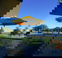 Straddie Sharks All Sports Club - Stayed