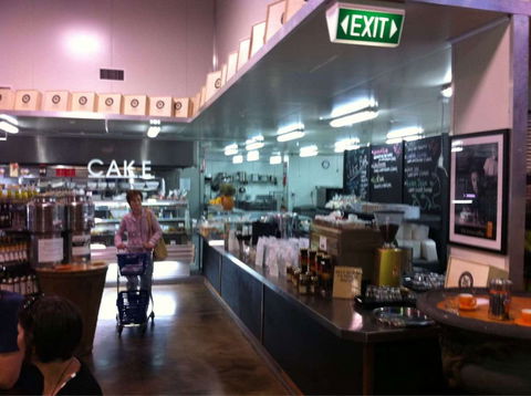Belmondos Fresh Food Market - Stayed 0