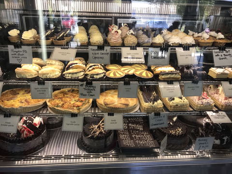 Sticky Buns - Stayed 0